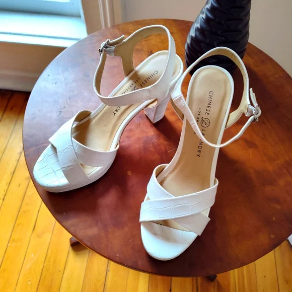 Chinese Laundry Shoes Chinese Laundry White Croco Platform